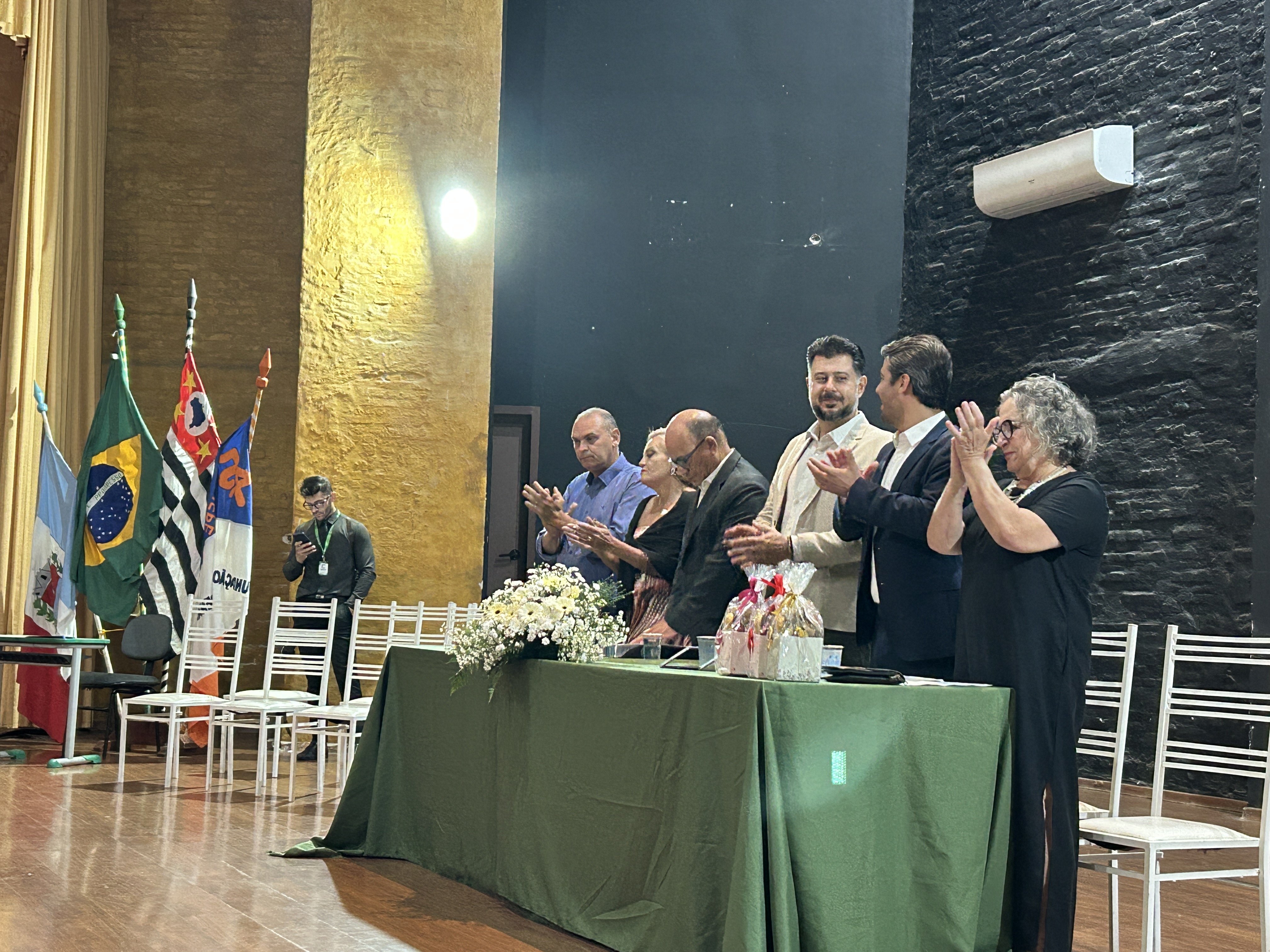 Fotos da Notícia 