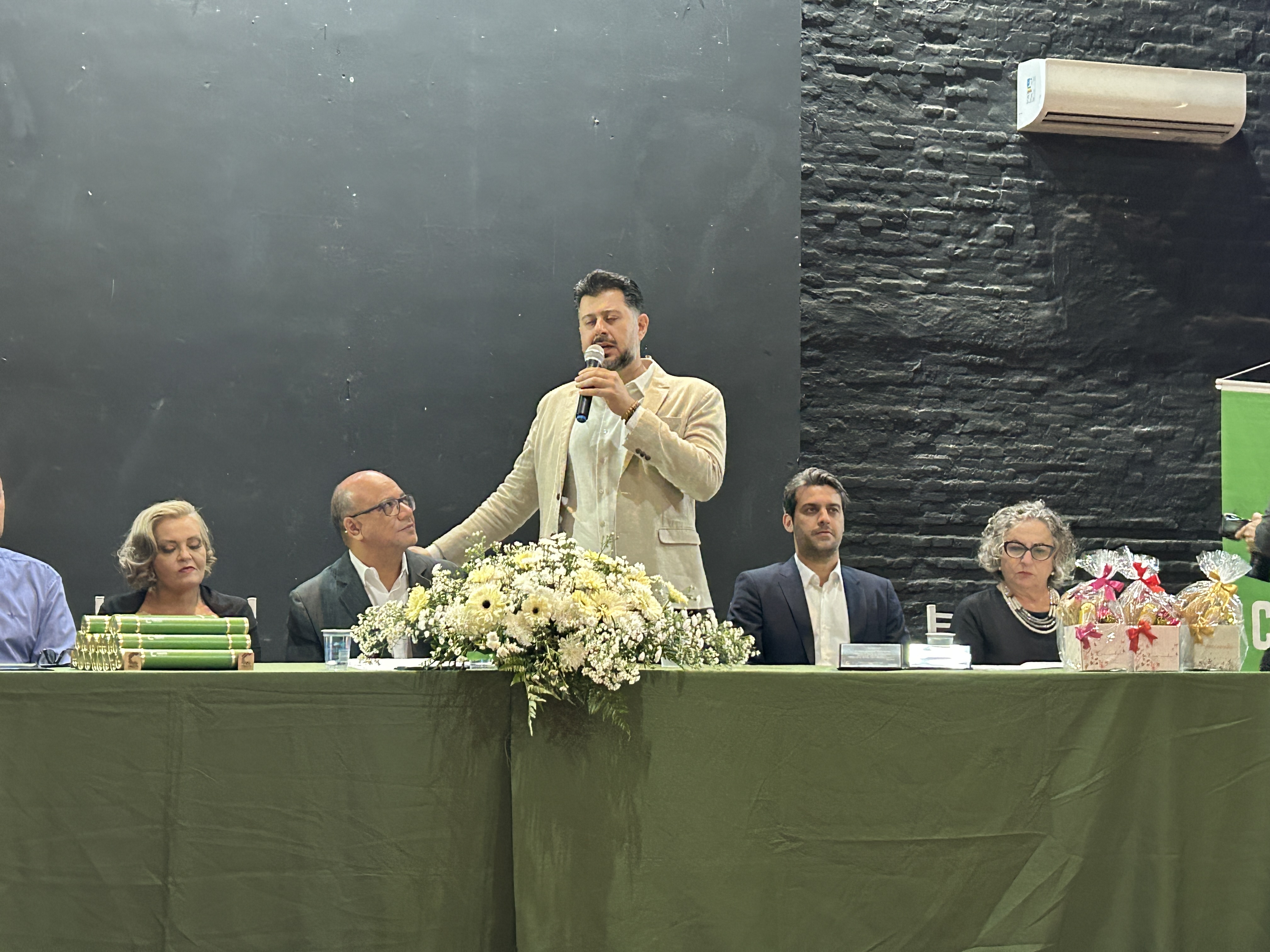 Fotos da Notícia 